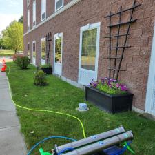 Outstanding-Commercial-window-Cleaning-in-Lennox-MA 0